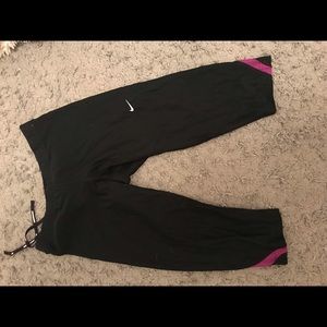 Nike Capri leggings